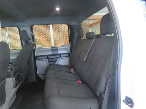 Used 2019 Ford F150 XL w/ Equipment Group 101A Mid AWD/4WD image 19
