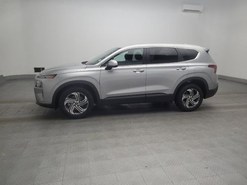 Used 2023 Hyundai Santa Fe SE FWD image 2