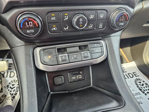 Used 2020 GMC Acadia AT4 w/ Driver Alert Package II image 29