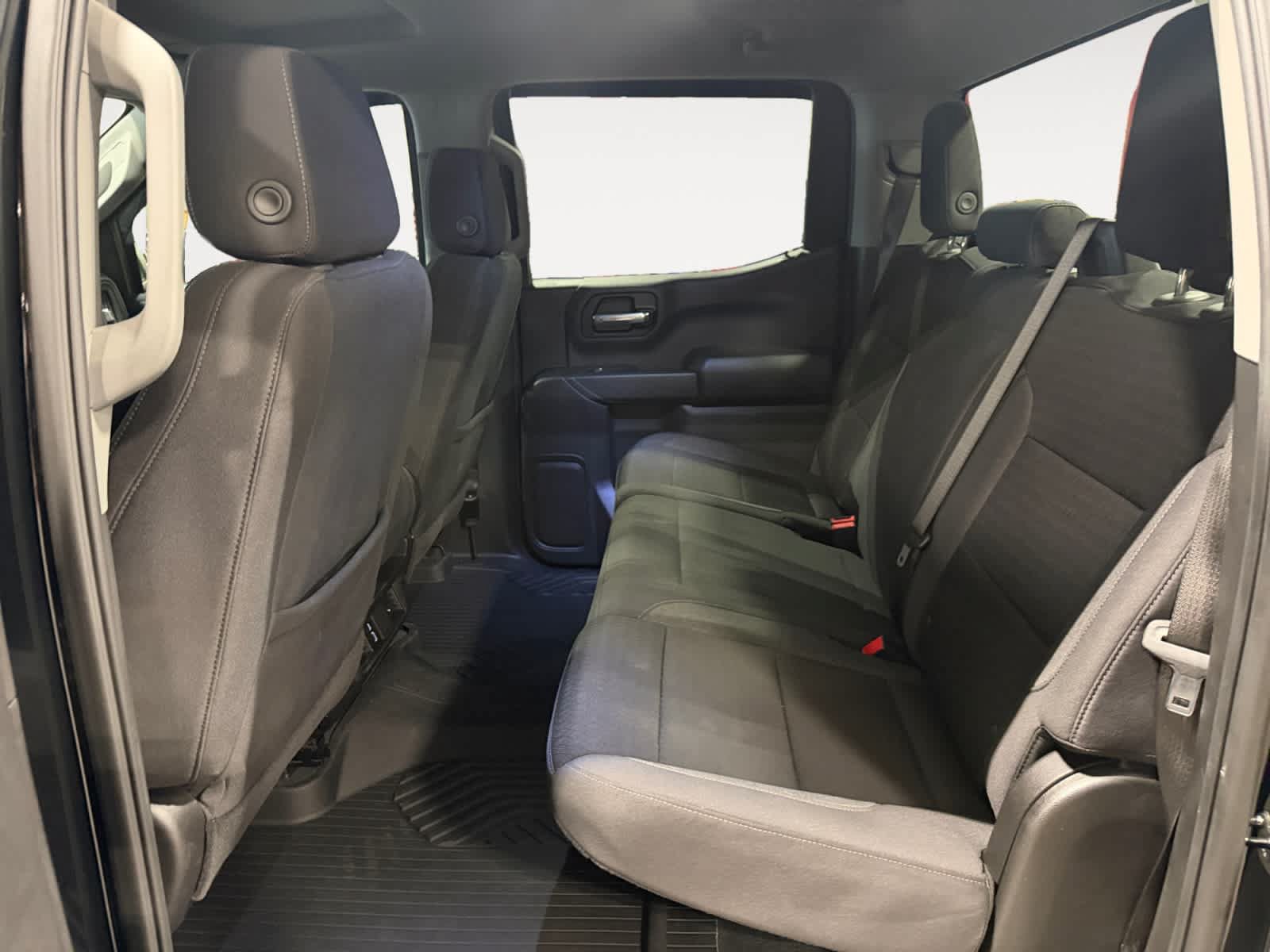 Used 2025 Chevrolet Silverado 1500 Custom Trail Boss w/ Turbomax Blackout Package AWD/4WD image 14