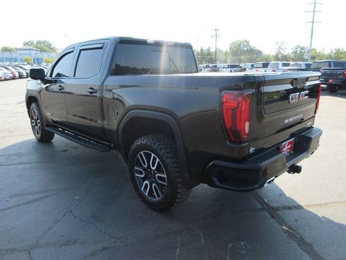 Certified 2021 GMC Sierra 1500 AT4 w/ AT4 Premium Package AWD/4WD image 13