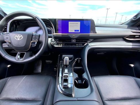 Certified 2024 Toyota Crown Platinum AWD/4WD image 15