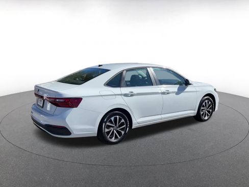 Used 2025 Volkswagen Jetta S image 14