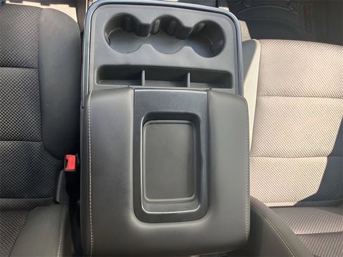 Used 2018 Chevrolet Silverado 1500 LT w/ All Star Edition image 25