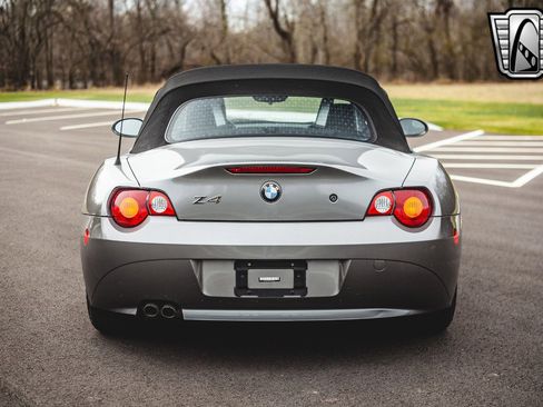 Used 2004 BMW Z4 2.5i image 5