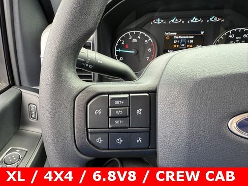 New 2026 Ford F250 XL w/ XL Chrome Package image 23