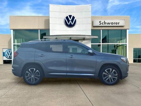 Used 2020 GMC Terrain Denali w/ Denali Premium Package image 1