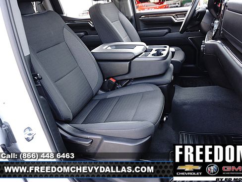 Certified 2024 Chevrolet Silverado 1500 RST w/ LPO, Dark Essentials Package image 11