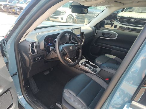 Certified 2023 Ford Bronco Sport Outer Banks w/ Tech Package AWD/4WD image 11
