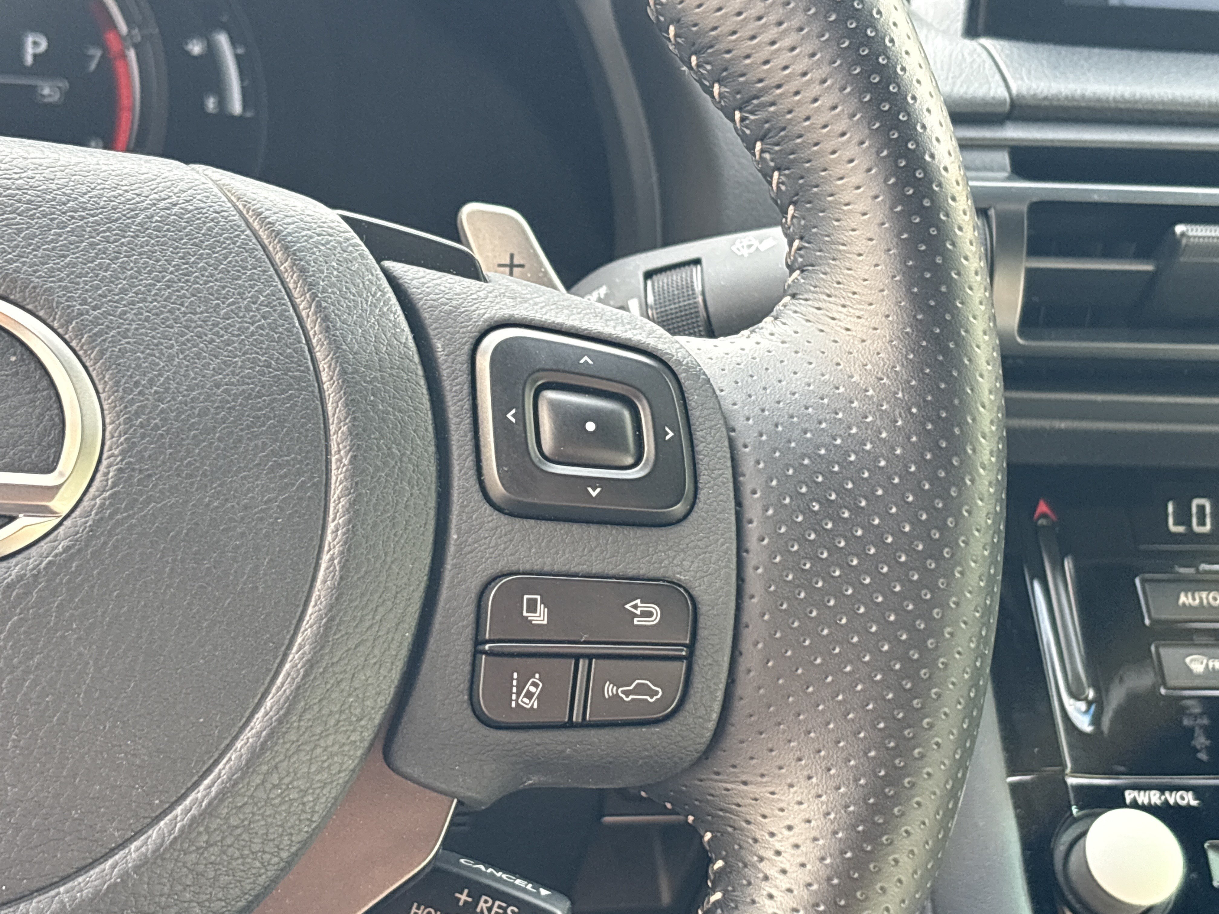 Used 2023 Lexus IS 350 F Sport AWD/4WD image 20