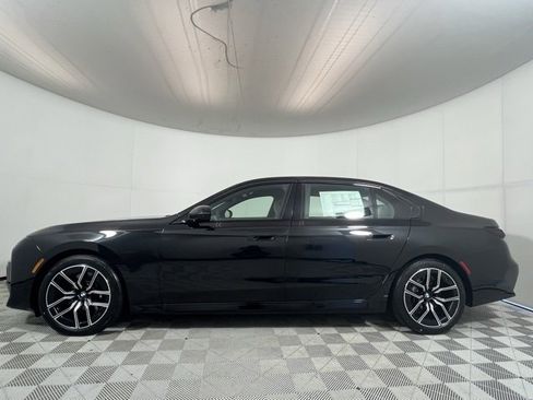 New 2026 BMW 740i xDrive image 4