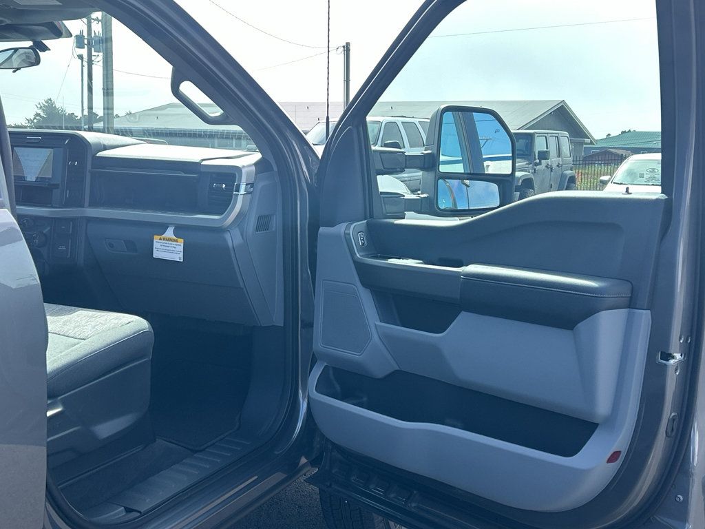 New 2026 Ford F250 XLT w/ Snow Plow/Camper Package AWD/4WD image 28