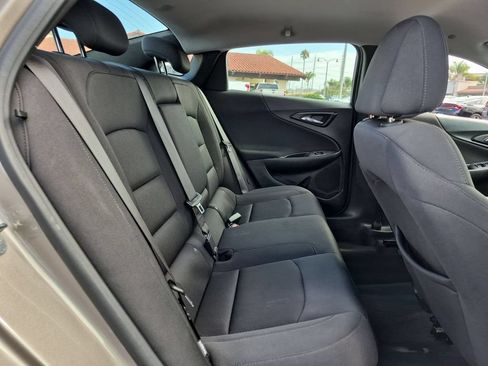 Used 2023 Chevrolet Malibu LT FWD image 27