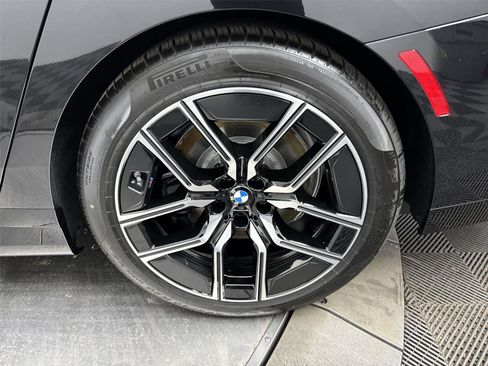 New 2026 BMW 740i xDrive AWD/4WD image 27