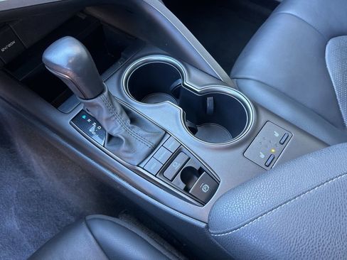 Used 2024 Toyota Camry XSE image 18