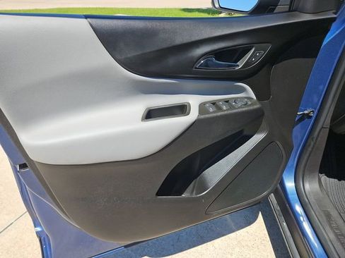 Used 2024 Chevrolet Equinox LS w/ LS Convenience Package FWD image 21