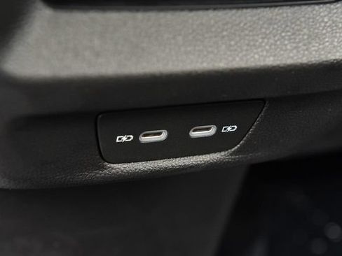New 2026 Volkswagen Tiguan SE AWD/4WD image 24