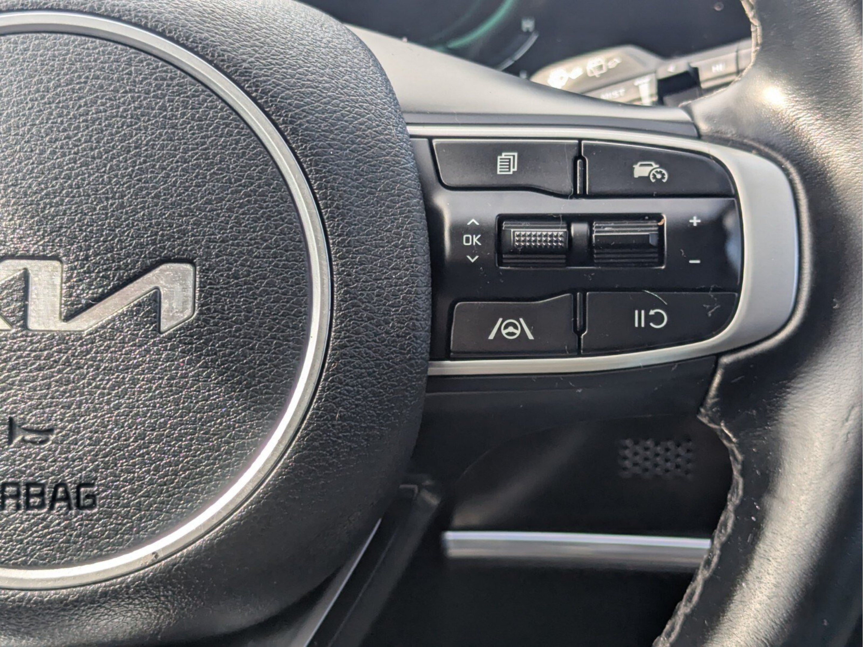 Certified 2023 Kia Sportage EX FWD image 19