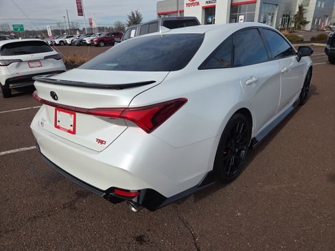 Certified 2020 Toyota Avalon TRD image 3