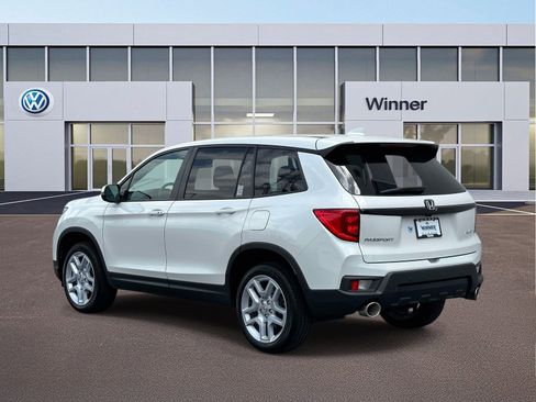 Used 2025 Honda Passport EX-L image 3