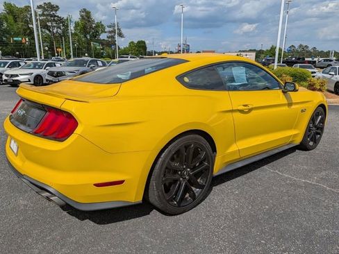 Used 2018 Ford Mustang GT Premium w/ Equipment Group 401A RWD image 3