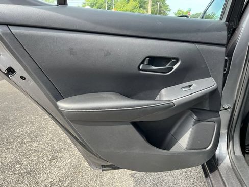 Used 2024 Nissan Sentra S FWD image 27