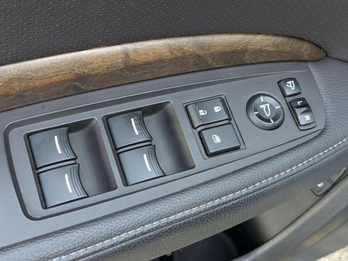 Used 2019 Acura MDX w/ Technology Package FWD image 12