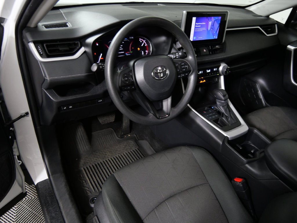 Used 2024 Toyota RAV4 XLE w/ Convenience Package AWD/4WD image 14