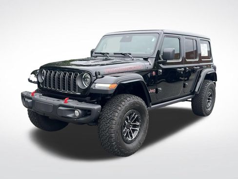Used 2026 Jeep Wrangler Unlimited Rubicon AWD/4WD image 2