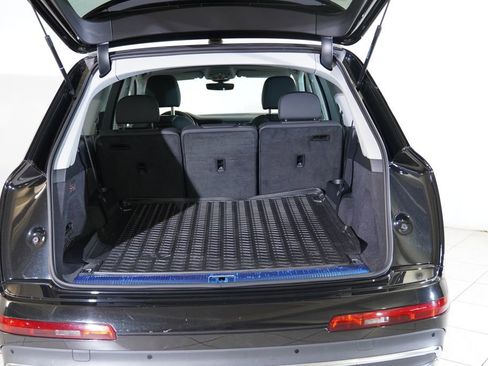 Used 2023 Audi Q7 2.0T Premium w/ Convenience Package image 19