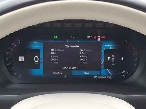 Certified 2023 Volvo XC90 B6 Plus AWD/4WD image 23