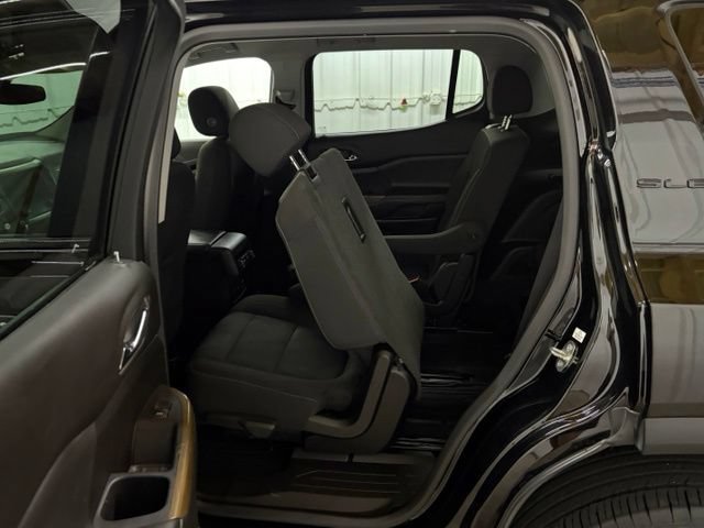 Used 2023 GMC Acadia SLE w/ Driver Convenience Package AWD/4WD image 26