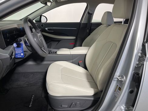 New 2026 Hyundai Sonata SEL image 12