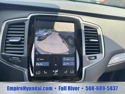 Used 2019 Volvo XC90 T5 Momentum w/ Multimedia Package AWD/4WD image 24