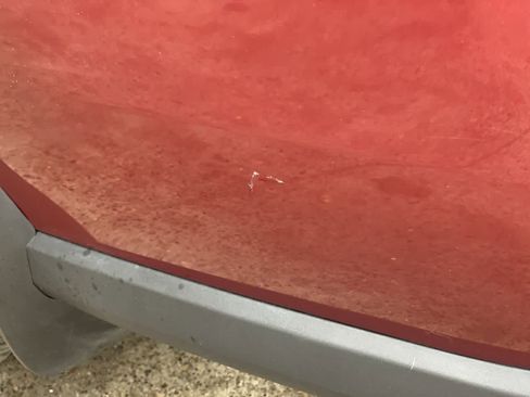 Used 2023 Toyota Highlander XLE image 32