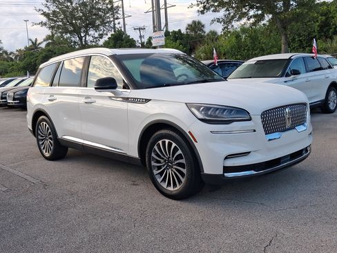 Certified 2023 Lincoln Aviator Reserve w/ Elements Package Plus RWD image 22