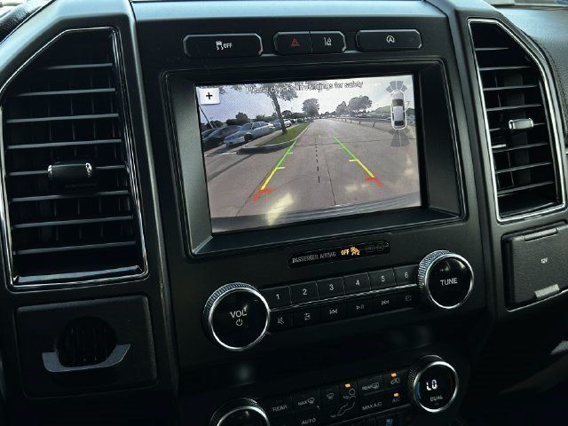 Used 2019 Ford Expedition Limited w/ Equipment Group 301A RWD image 11