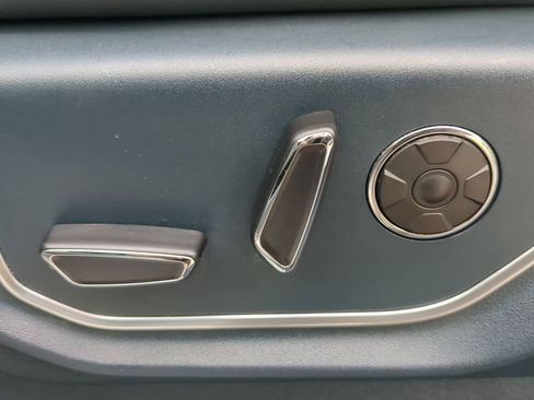 Certified 2022 Ford F250 Limited w/ FX4 Off-Road Package image 29