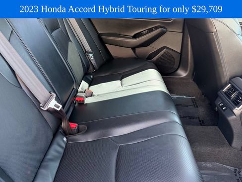 Used 2023 Honda Accord Touring image 11