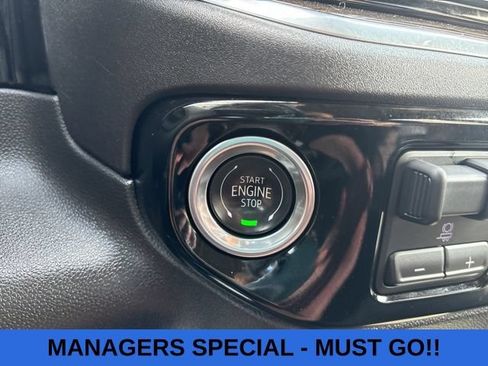 Used 2025 Chevrolet Silverado 2500 LT w/ Convenience Package AWD/4WD image 10