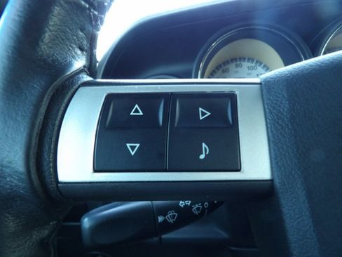 Used 2010 Dodge Challenger R/T RWD image 16
