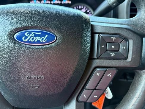 Used 2020 Ford F250 XL w/ Power Equipment Group RWD image 14