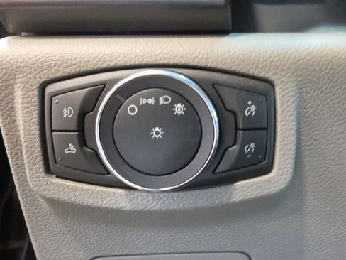Used 2018 Ford F150 XLT AWD/4WD image 23