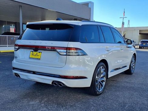 New 2026 Lincoln Aviator 2WD w/ Jet Appearance Package image 2