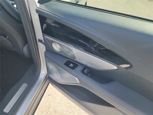 New 2026 Lincoln Nautilus Reserve image 21