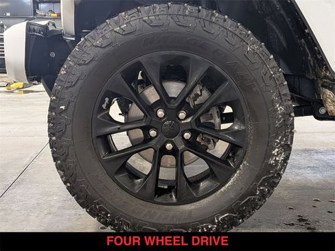 Used 2021 Jeep Gladiator Overland image 10