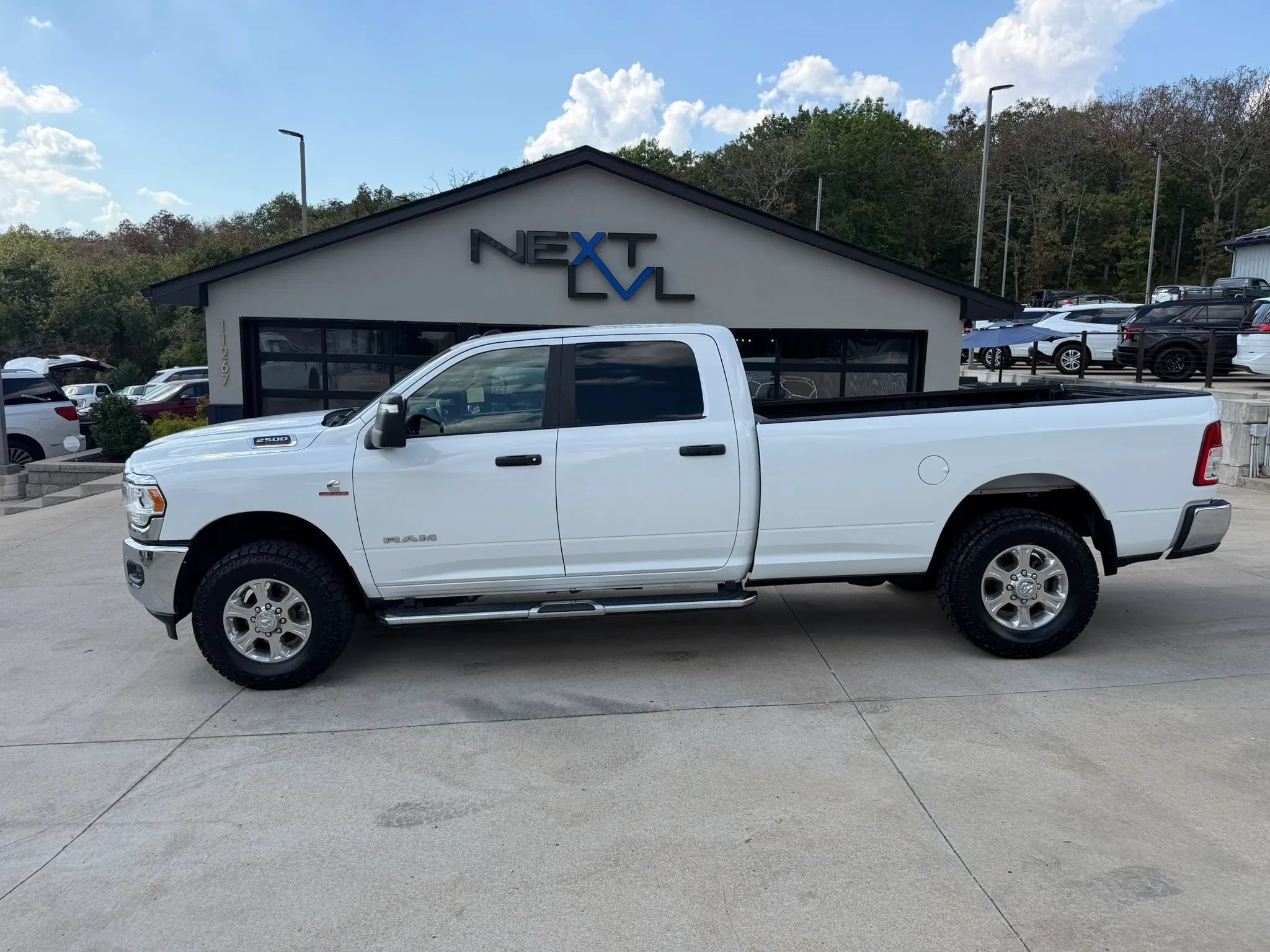 Used 2024 RAM 2500 Big Horn AWD/4WD image 6