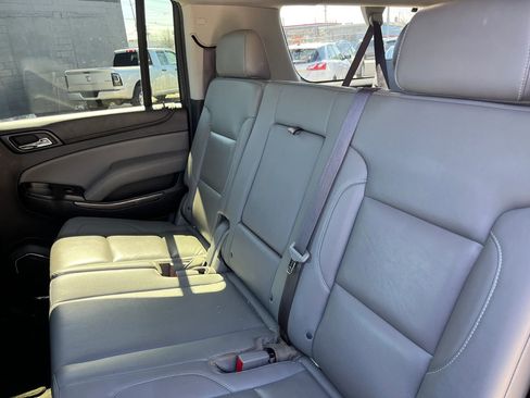 Used 2017 Chevrolet Suburban LT image 14