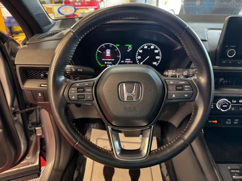 Used 2023 Honda CR-V Sport image 16