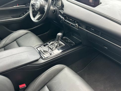 Certified 2024 MAZDA CX-30 AWD 2.5 S w/ Preferred Package image 13